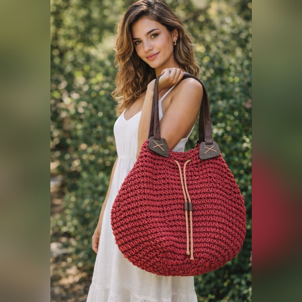(354) POPPIE JONES Boho Raffia Shoulder Tote